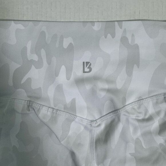 BuffBunny Limitless Leggings Snow Camo Women’s Size XS‎ - Picture 5 of 9